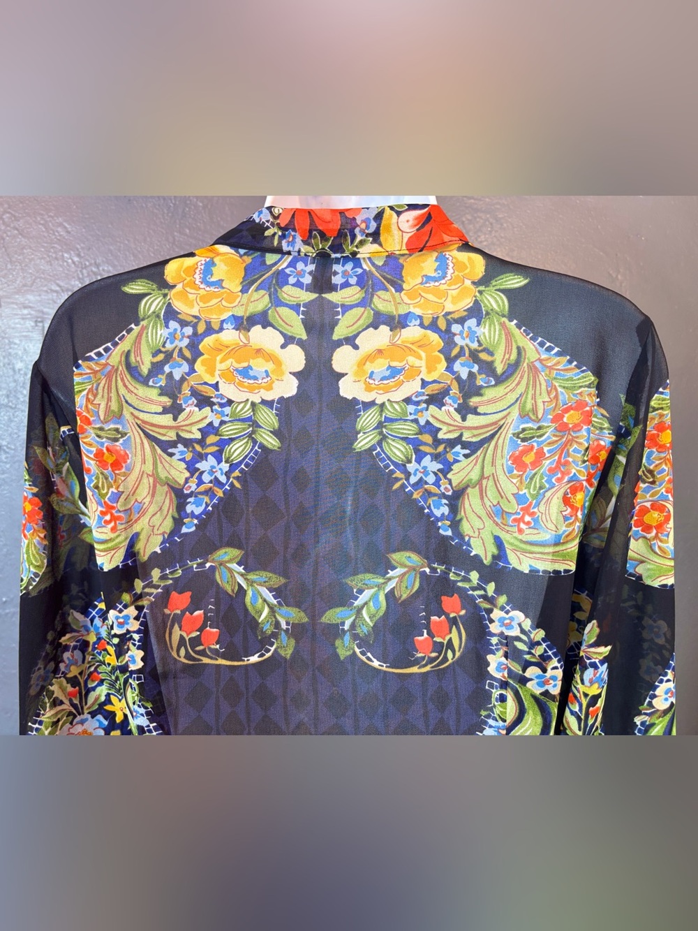 CAbi "Amour" Sheer Floral Button-Up Blouse Size Large - Picture 4 of 14